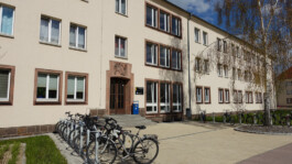 DCG Halle gGmbH International Institute