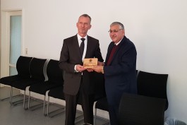 DCG Halle gGmbH International Institute