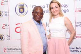 DCG Halle gGmbH International Institute