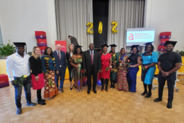 DCG Halle gGmbH International Institute